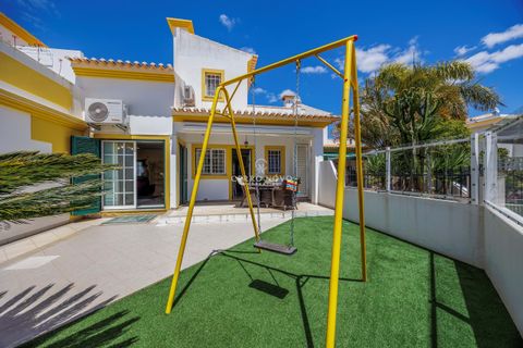 2 bedrooms Villa in Albufeira, Portugal No. 199930