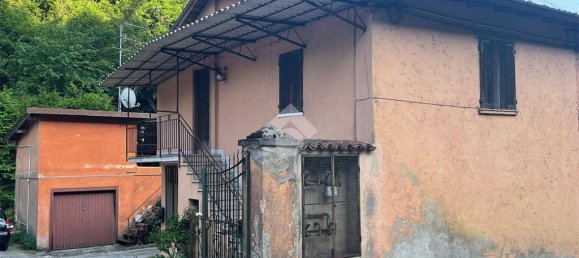 2 bedrooms House in Gussago, Italy No. 127491 2