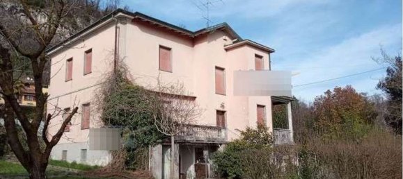 Дом с 14 комнатами в Санджано, Италия № 92603 2