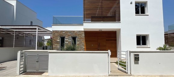3 bedrooms Villa in Geroskípou, Cyprus No. 230 2