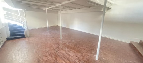 Gewerbliche Immobilie in Soissons, France 160m², Nr. 250522 3