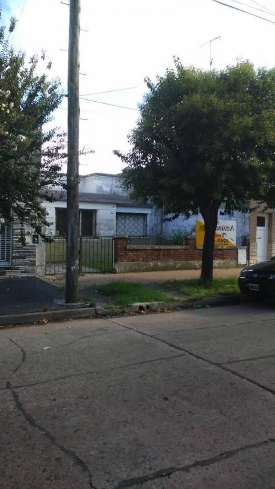 Terreno en Lanús, Argentina No. 47232