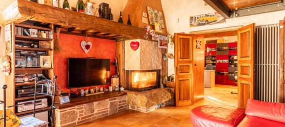 4 bedrooms Villa in Pienza, Italy No. 179477 4