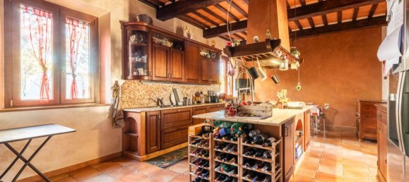 4 bedrooms Villa in Pienza, Italy No. 179477 7