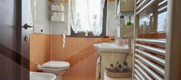 4غرفة منزل ذو طابقين في Rome, Italy رقم 32779 9