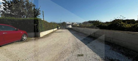 4غرفة منزل ذو طابقين في Rome, Italy رقم 32779 22