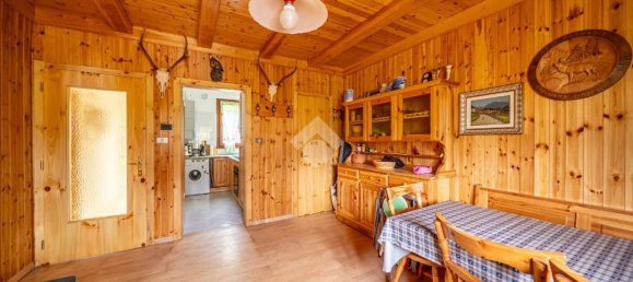 3-salle Appartement à Ronzo-Chienis, Italy No. 279467 9