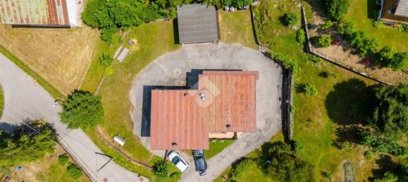 3-salle Appartement à Ronzo-Chienis, Italy No. 279467 21