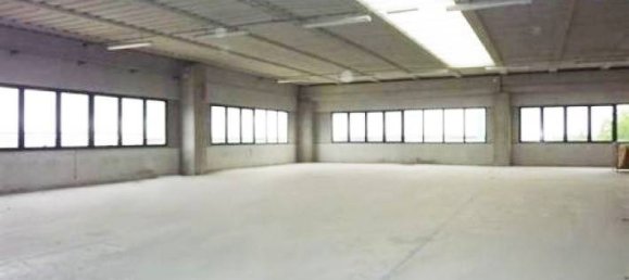 1900m² Warehouse in Sesto San Giovanni, Italy No. 211669 15