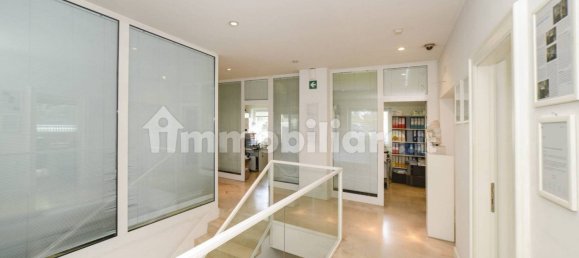 5 rooms Office in Rome, Italy No. 336791 15
