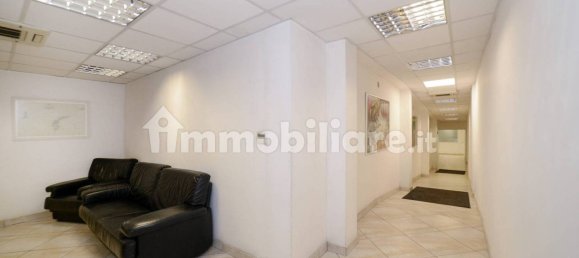 5 rooms Office in Rome, Italy No. 336791 35