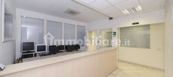 5 rooms Office in Rome, Italy No. 336791 36