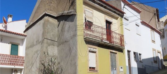 3 bedrooms House in Salgueiro do Campo, Portugal No. 169564 2