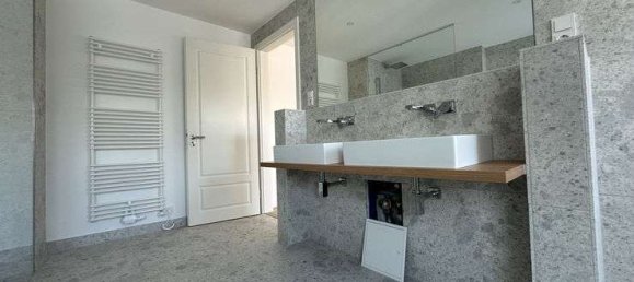 Пентхаус с 3 комнатами в Фриденау, Германия № 23662 5