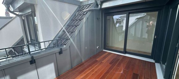 Пентхаус с 3 комнатами в Фриденау, Германия № 23662 10