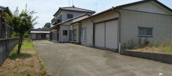 8 bedrooms House in Ibaraki, Japan No. 6047 2