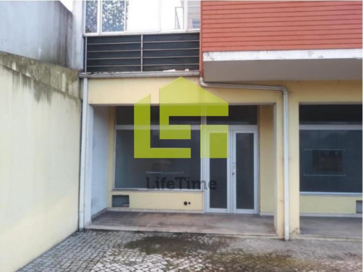 Tienda en Caldas da Rainha, Portugal 56 m² No. 7991