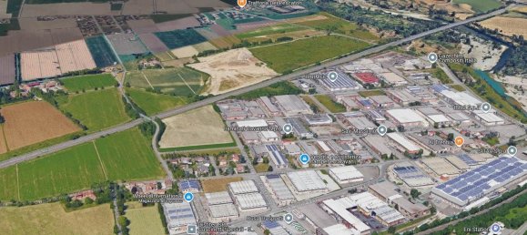 31790m² Land in Calendasco, Italy No. 211812 3