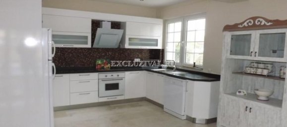 Villa 6+1 in Kemer, Turkey No. 28359 5