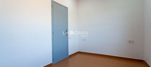 2 chambres Penthouse à L'Hospitalet de Llobregat, Spain No. 137130 8