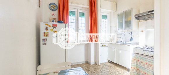 1 bedroom Apartment in Rome, Italy No. 335801 11