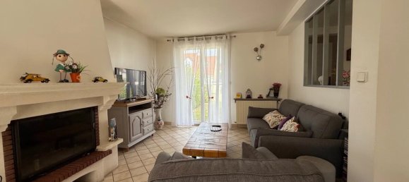 4 Schlafzimmer Haus in Egly, France, Nr. 317948 3