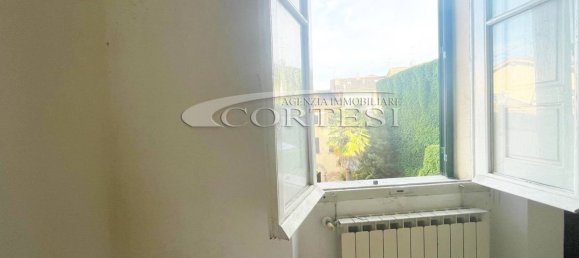 6 rooms Apartment in Città di Castello, Italy No. 120965 16