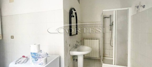6 rooms Apartment in Città di Castello, Italy No. 120965 8