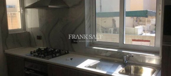 2 bedrooms Apartment in Sliema, Malta No. 8992 5