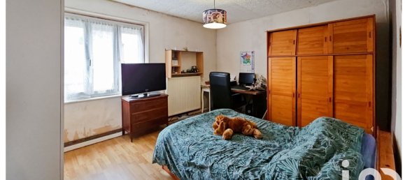 4 chambres Maison de ville à Dordives, France No. 58733 6