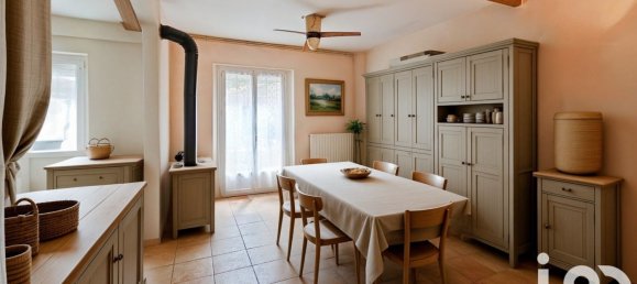 4 chambres Maison de ville à Dordives, France No. 58733 3