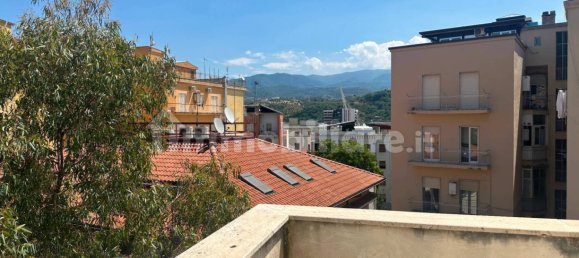 2 bedrooms Apartment in Cosenza, Italy No. 262032 6