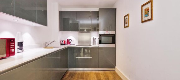 2 bedrooms Apartment in London, United Kingdom No. 10625 8
