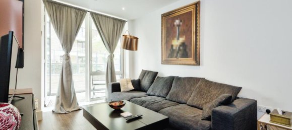 2 bedrooms Apartment in London, United Kingdom No. 10625 2