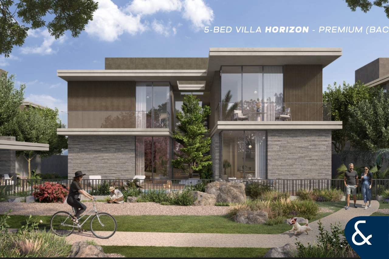 5 bedrooms Villa in Dubai Land, UAE No. 109391