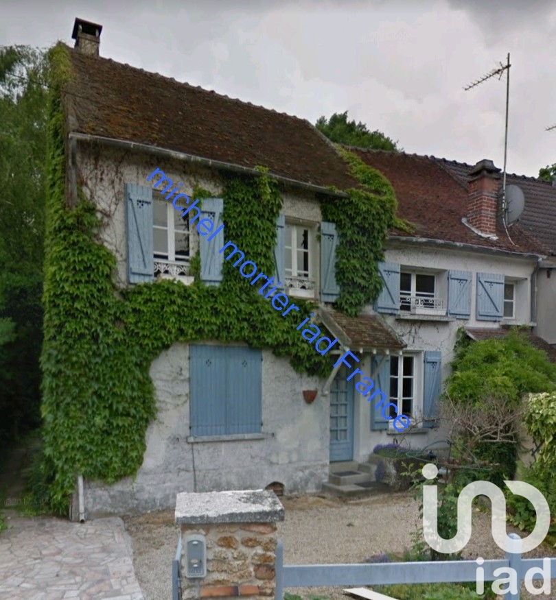 4 bedrooms Townhouse in Saint-Cyr-sur-Morin, France No. 150821