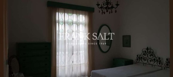 Villa de 5 dormitorios en Mosta, Malta No. 3228 8