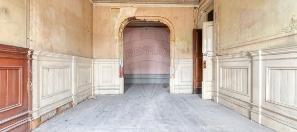 4 bedrooms Villa in Porto, Portugal No. 22942 11