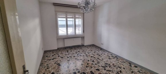 2 Schlafzimmer Wohnung in Trieste, Italy, Nr. 304637 6
