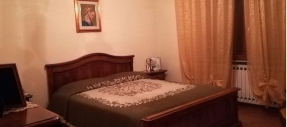 3 rooms House in Castelnuovo di Garfagnana, Italy No. 255746 10