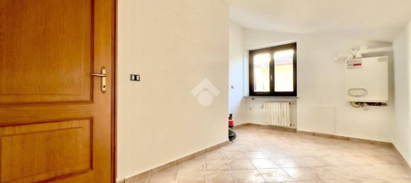 2 Schlafzimmer Haus in Tortona, Italy, Nr. 33952 12