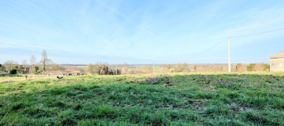 2 bedrooms House in Saillans, France No. 100316 2