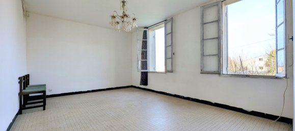 2 bedrooms House in Saillans, France No. 100316 5