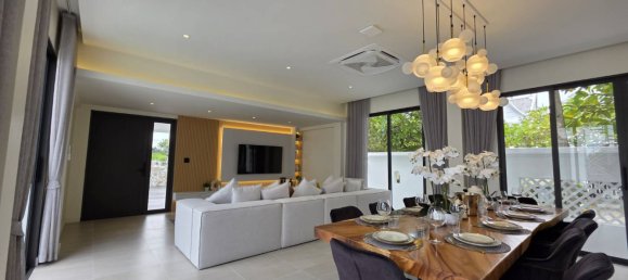5 chambres house à vendre à Pattaya, Chonburi, Eastern Thailand, Thailand № 60088 12