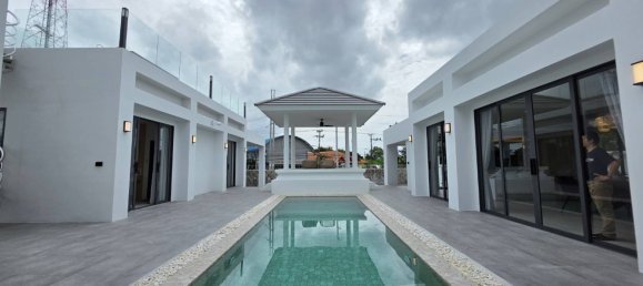 5 chambres house à vendre à Pattaya, Chonburi, Eastern Thailand, Thailand № 60088 6
