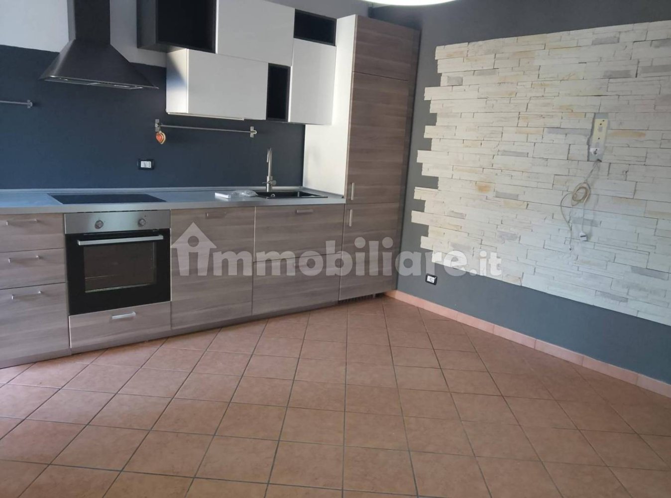 Apartamento de 2 dormitorios en Brebbia, Italy No. 274641
