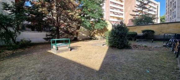 3 bedrooms Apartment in Paris, France No. 313074 3