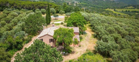 6 Schlafzimmer Haus in Marsciano, Italy, Nr. 56024 26