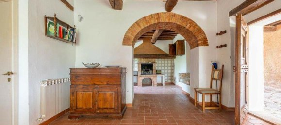 6 Schlafzimmer Haus in Marsciano, Italy, Nr. 56024 5