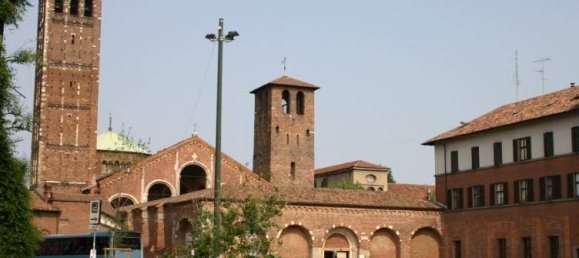 Гараж 13м² в Милан, Италия № 380951 2